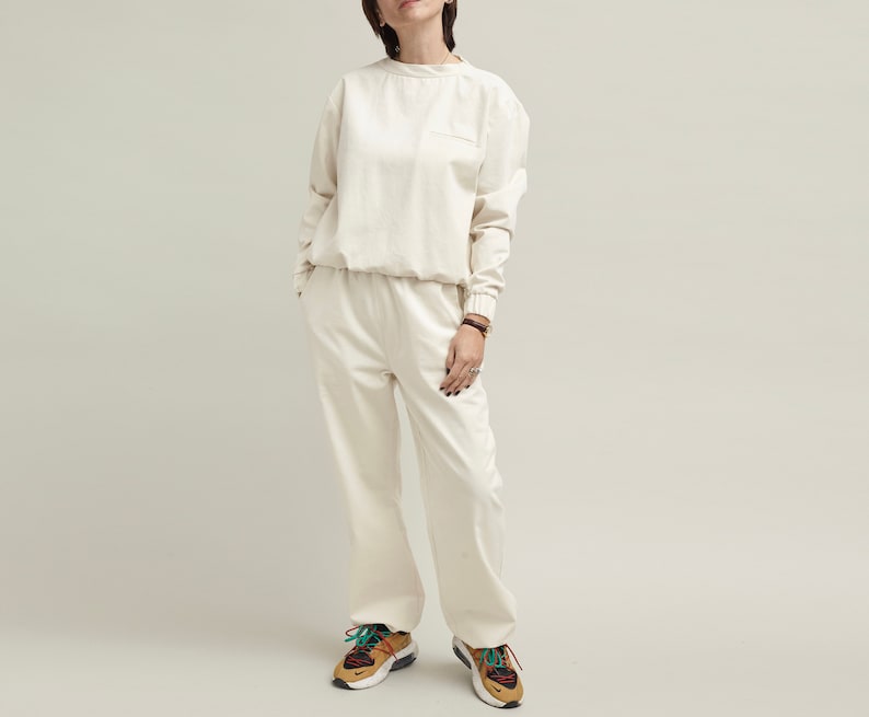 Two Piece Set with Sweat Pants and Sweat Blouse | White Pants with Elastic Waist and Matching Top