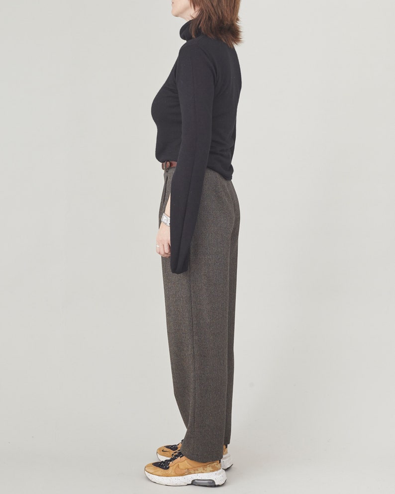 Handmade 100% Wool Pants for Women, Pleated High Waist Design, Best for Winter, Spring and Fall, Cropped Tapered Cut, Fully Lined FTN1_51WOL
