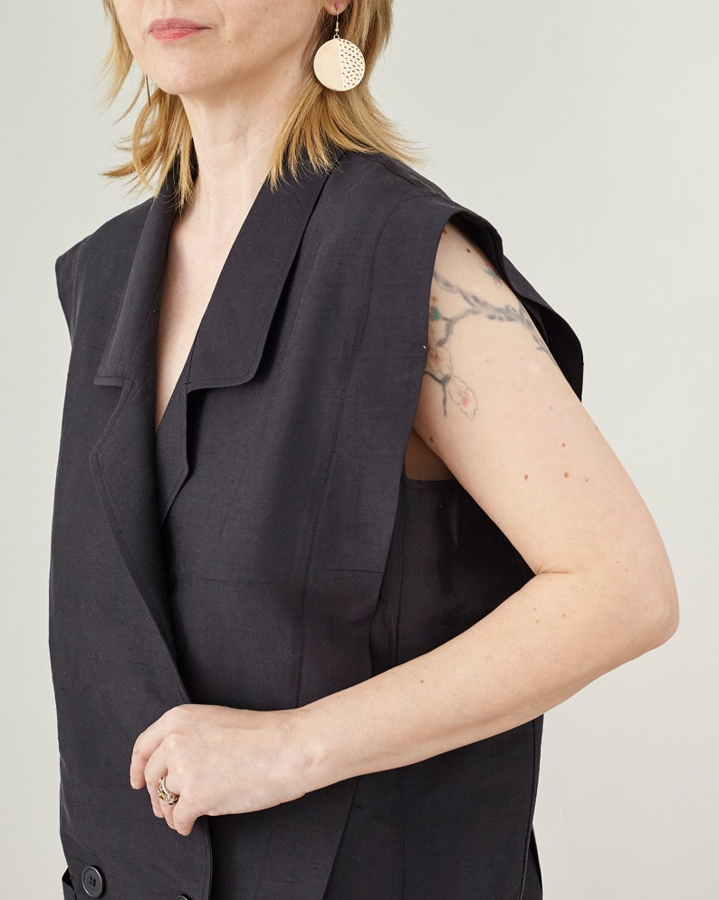 Handmade 100% Silk Blazer for Women, Strong Shoulders, Black Sleeveless Blazer for Parties and Formal Events