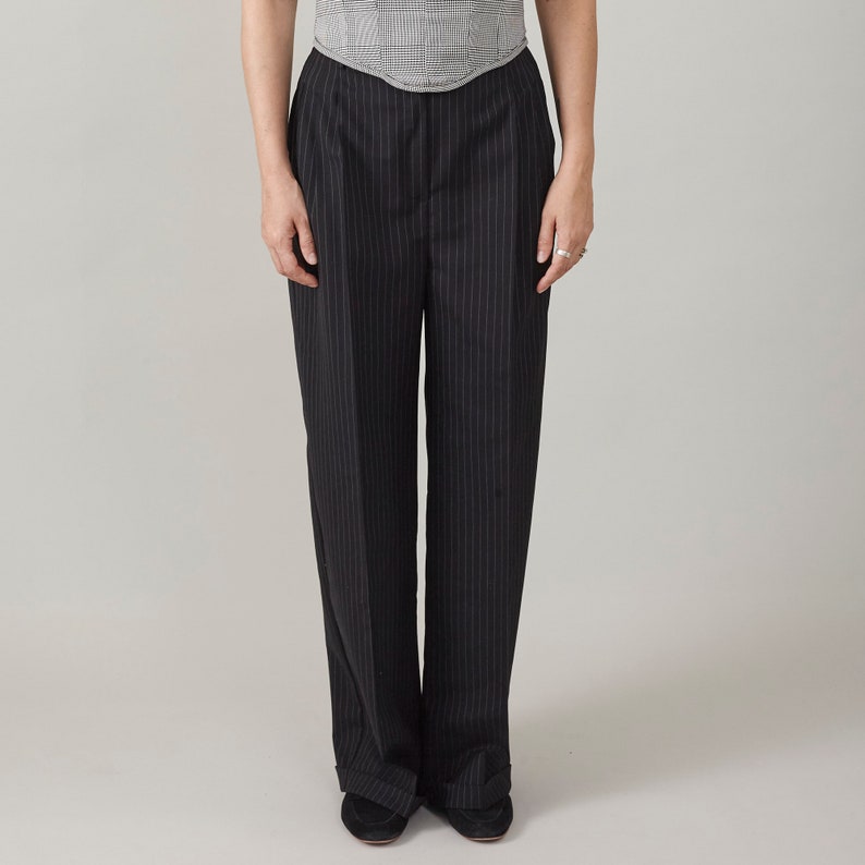 100% Wool Pinstripe Women Pants, Custom Black Trousers, High Rise, Pleats, Loose Fit Tailored Bottoms for Transitional Seasons