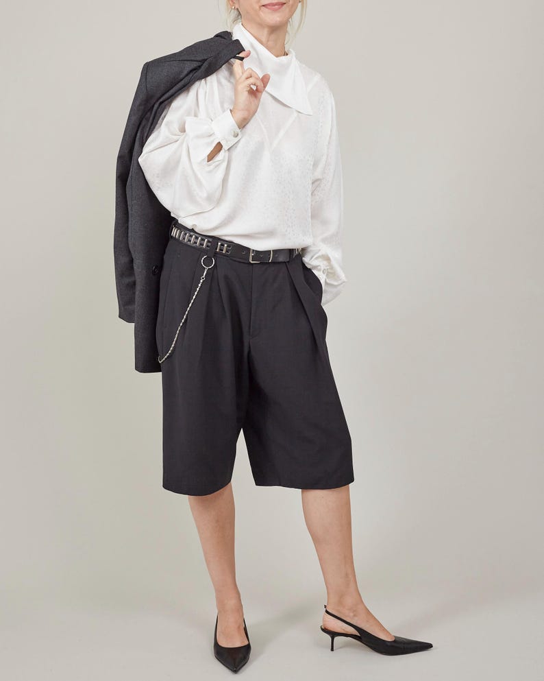 Handmade Black 100% Wool Bermuda Pants for Women, Mid Rise, Pleated Loose Short Pants for Fall, Winter, Spring, Baggy Tailored Shorts