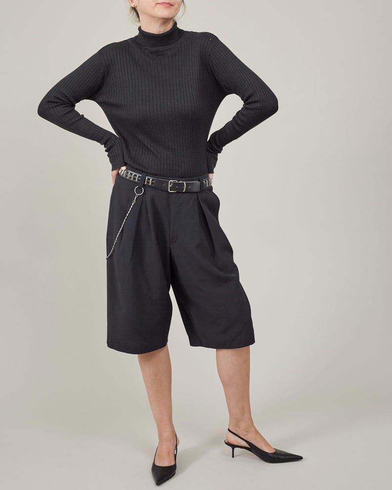 Handmade Black 100% Wool Bermuda Pants for Women, Mid Rise, Pleated Loose Short Pants for Fall, Winter, Spring, Baggy Tailored Shorts