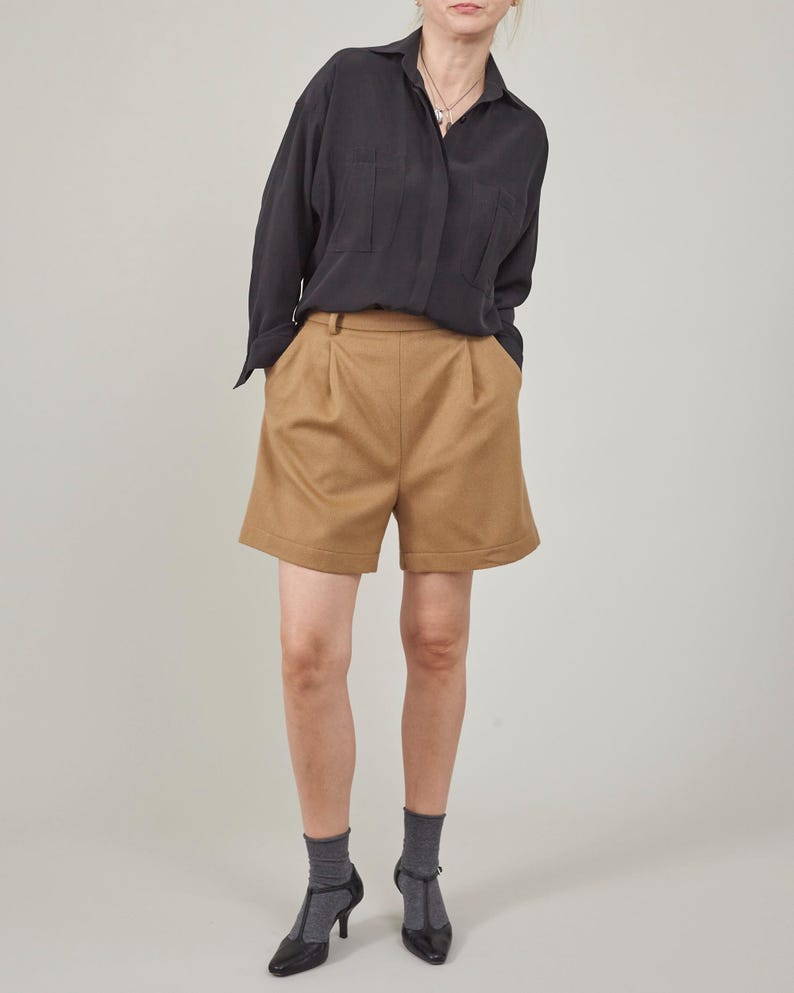 100% Wool Short Pants for Women, Winter Brown Shorts, Pleated, High Waist, A-Shape Chic Short Pants for Sustainable Preppy Casual Outfits