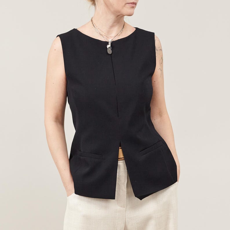 100% Wool Waistcoat for Women – Long Line Tailored Vest, Structured Gilet, Elegant Versatile Workwear for Spring, Summer Business Casual