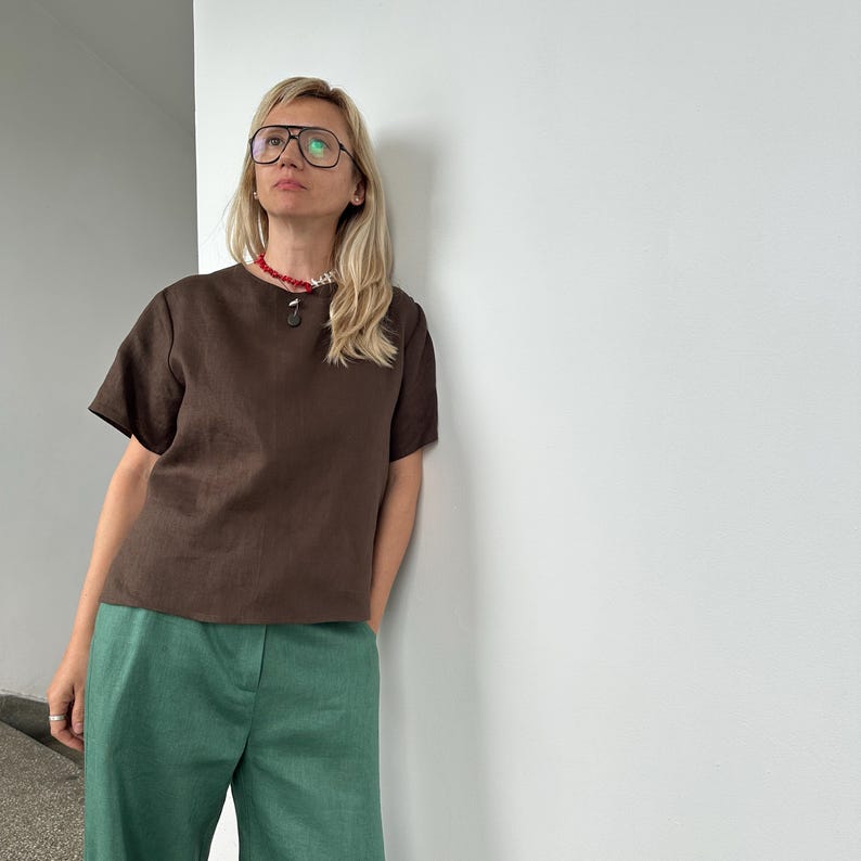 Brown Linen Top for Summer | Minimalist Short Sleeve Blouse | Chic Linen T-Shirts in Neutral Shades for Capsule Wardrobes