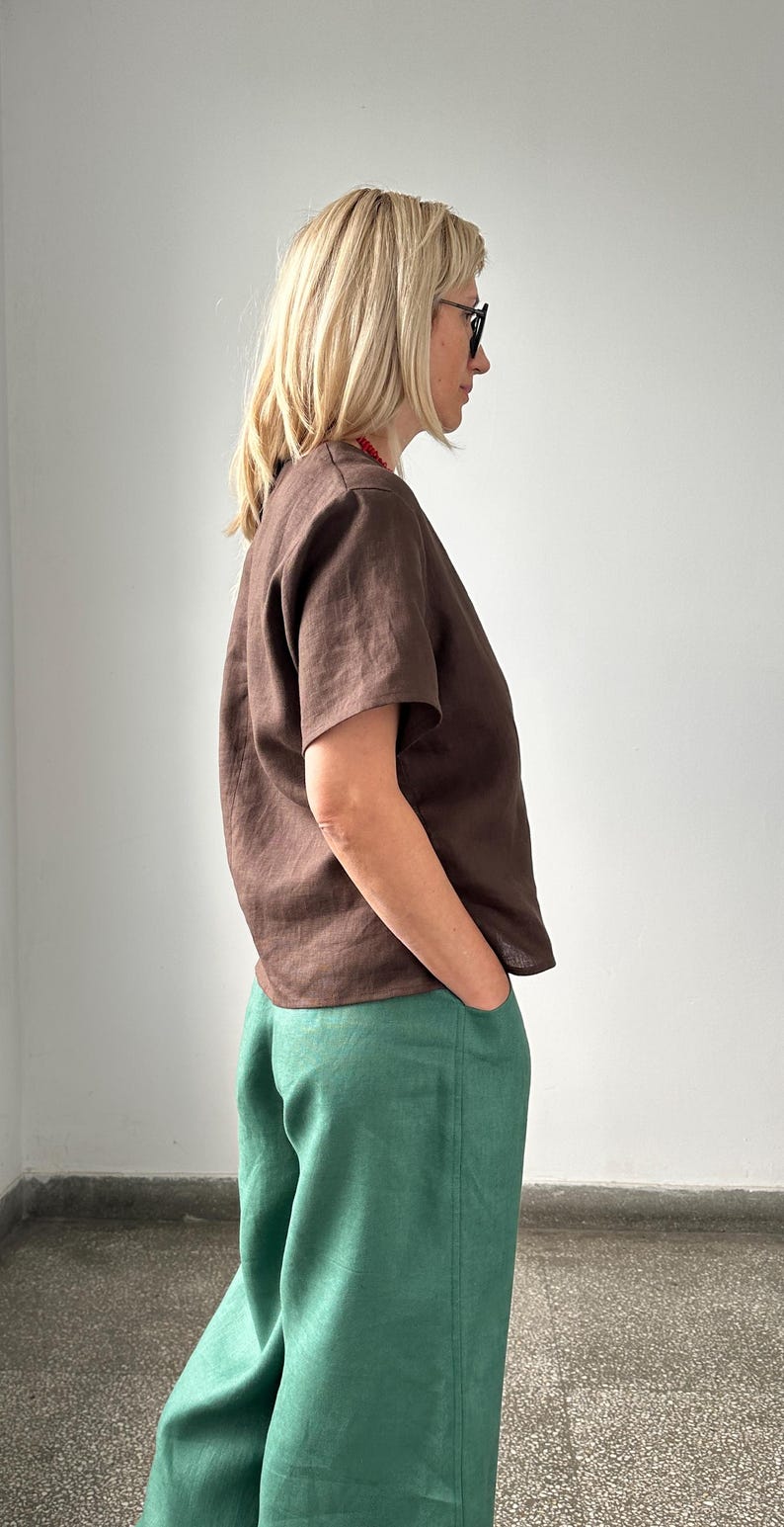 Brown Linen Top for Summer | Minimalist Short Sleeve Blouse | Chic Linen T-Shirts in Neutral Shades for Capsule Wardrobes